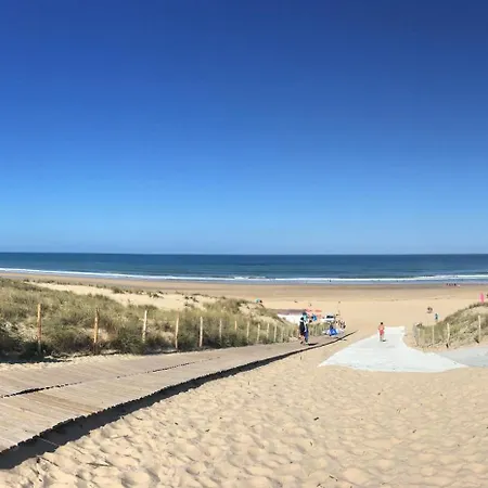 Affittacamere Cap-ferret-piscine Chauffée-villa Sylhengui 3*